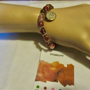 Avon Gold and Pink Beaded Bracelet